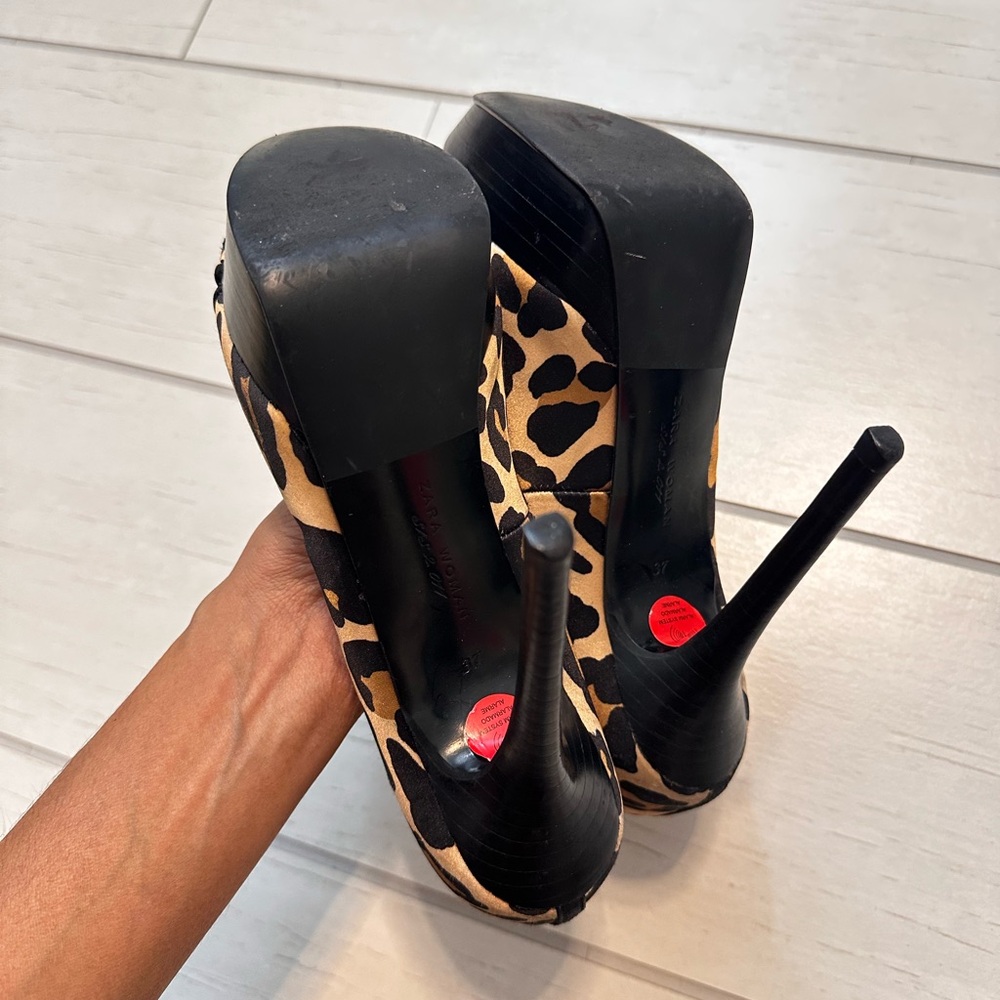 Zara Animal Print Peep Toe Heels - Picture 8 of 9